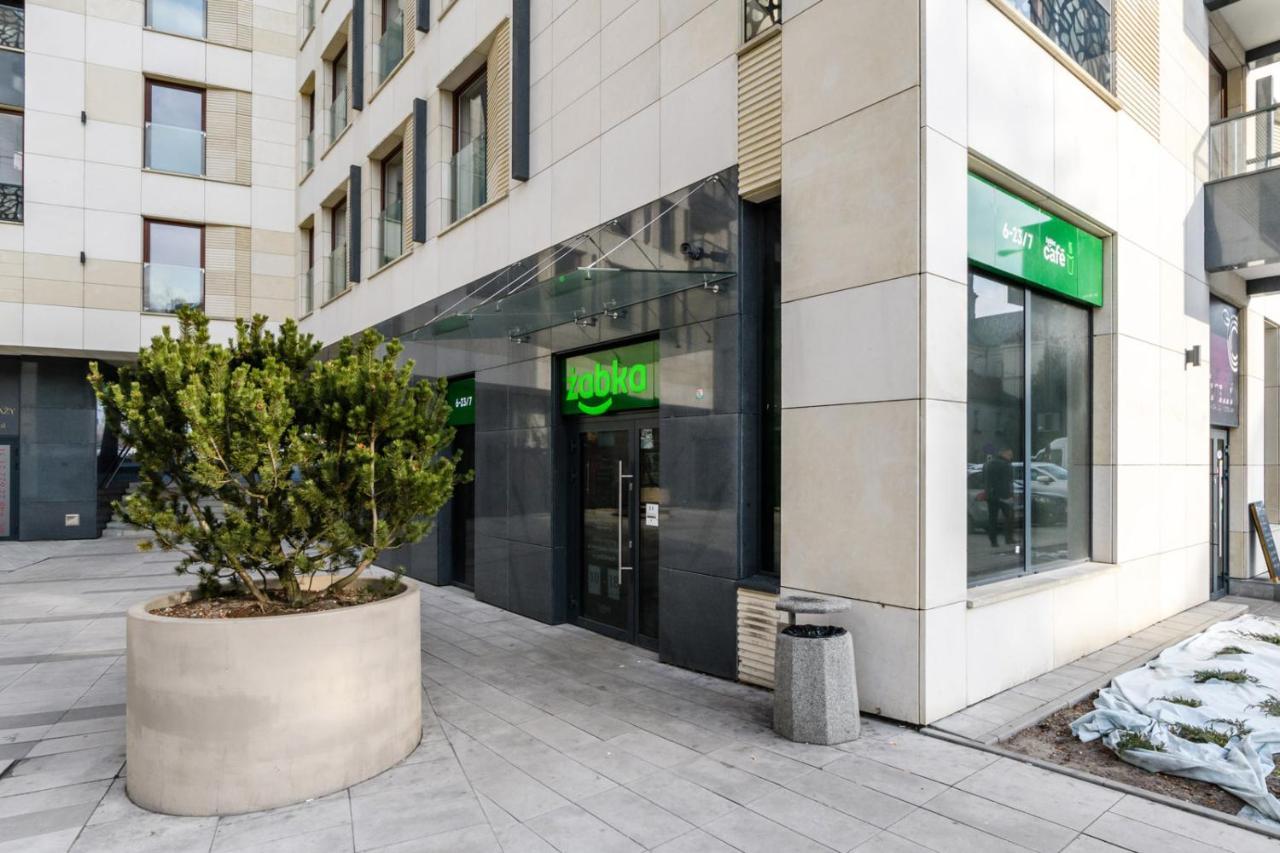 Bulwary Wislane P&O Serviced Apartments With Ac Warschau Buitenkant foto