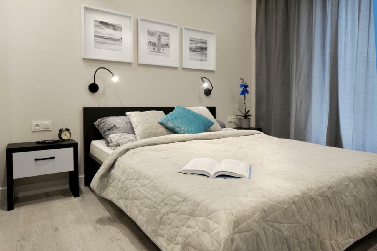 Bulwary Wislane P&O Serviced Apartments With Ac Warschau Buitenkant foto